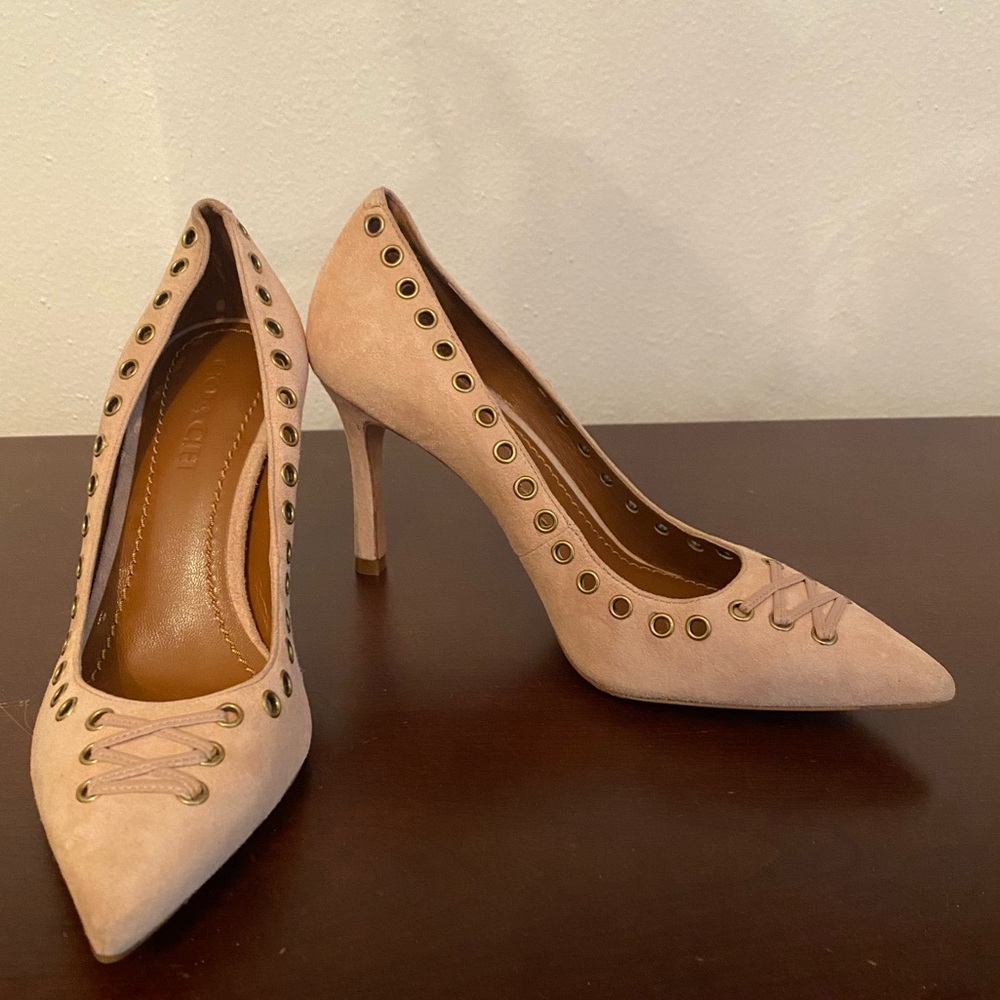 Coach Varick Suede Pump Heel